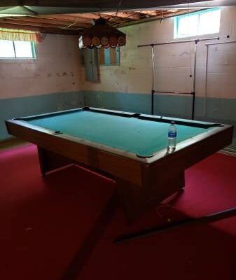 4'x8' Pool Table
